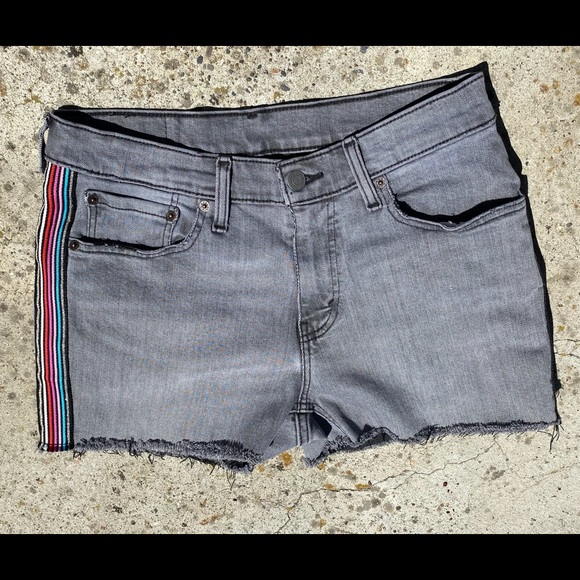 Levi's 541 Cuttoff Shorts with tuxedo stipe grosgrain, Racing stripe denim Size - Picture 1 of 6